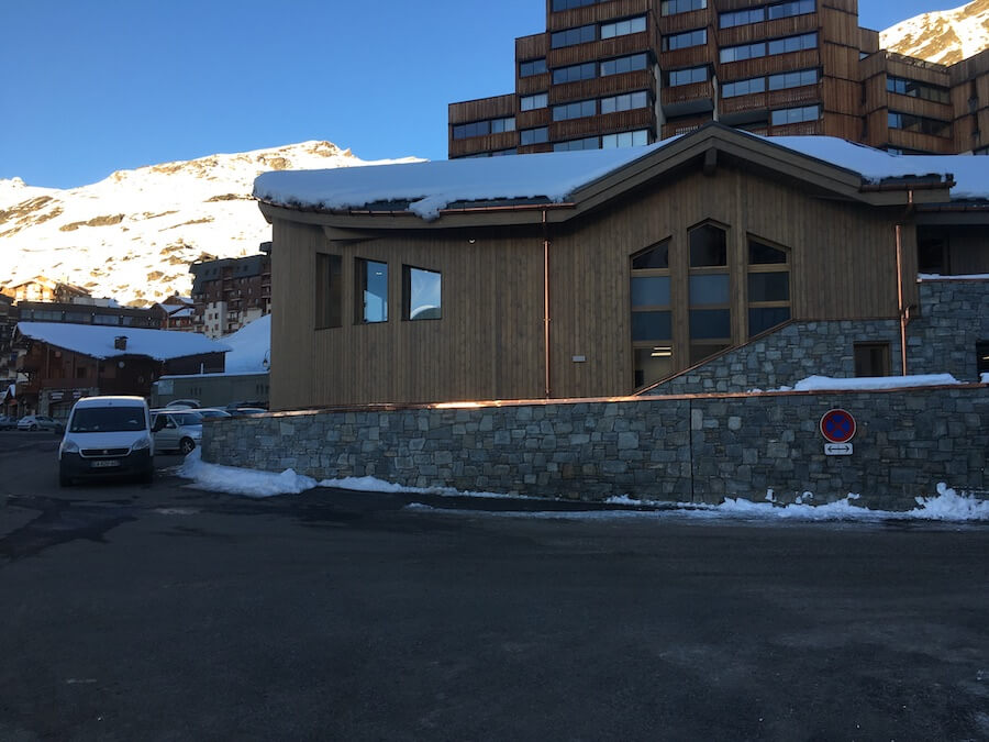 Travaux Centre Médicale VAL THORENS 2016 de Batiétanche 73 à LA LACHÈRE (Étanchéité toiture terrasse vers Val d'Isère) 